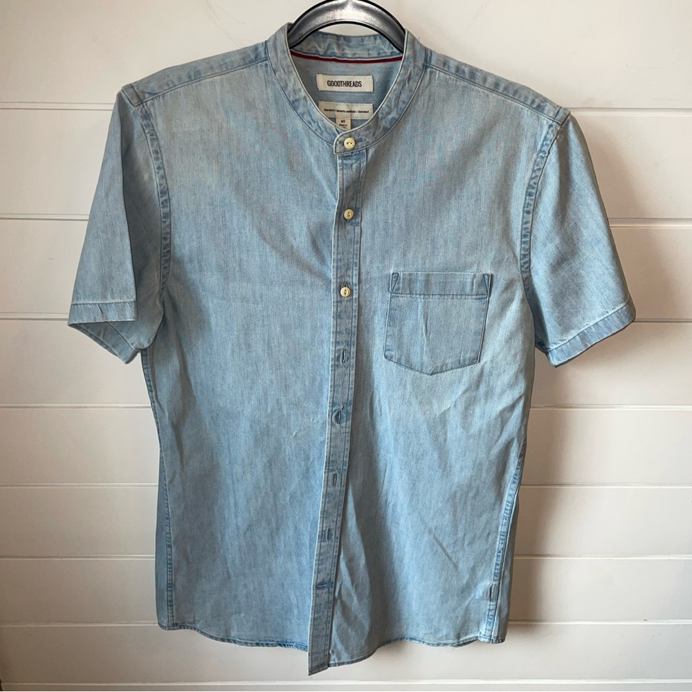 Goodthreads Men’s Denim Button Up Shirt With Front Pocket Size: MT Medium Tall